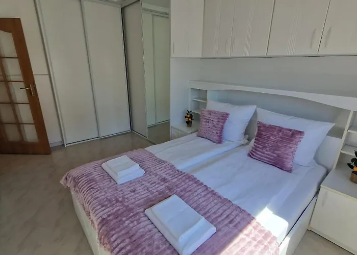 Lägenhet Taras80m2 *